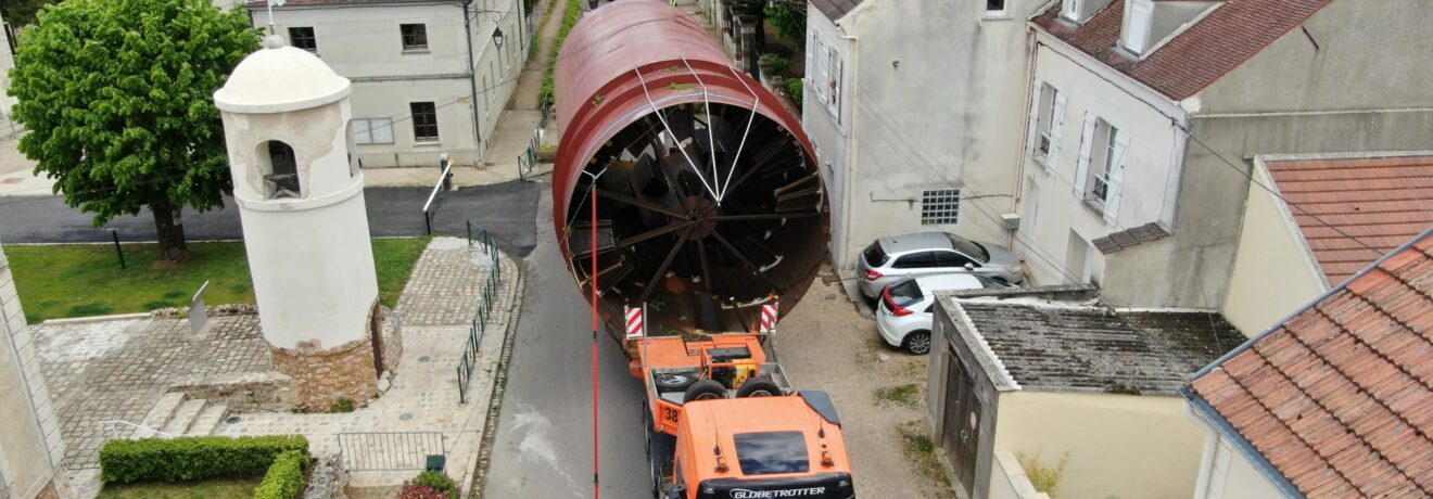 Acheminement sécurisé d’un équipement industriel Maguin vers le site client, dans le cadre d’un projet clé en main