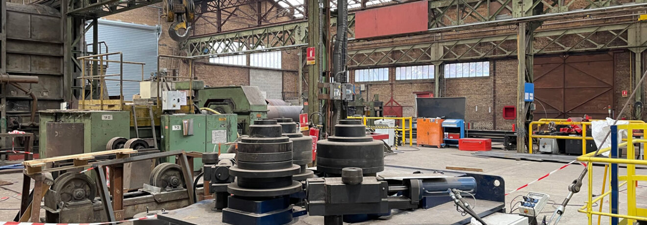 Atelier de chaudronnerie Maguin en production, combinant savoir-faire technique et innovation pour différents secteurs industriels