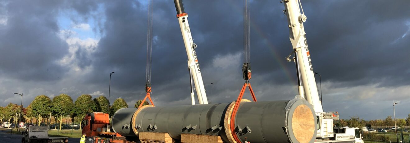 Delivery of industrial equipment designed and manufactured by Maguin, expert in custom solutions for industrial processes